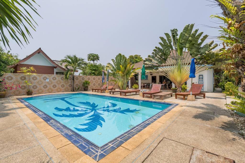 Baan Coconut Villa Bang Tao Beach  Exterior photo